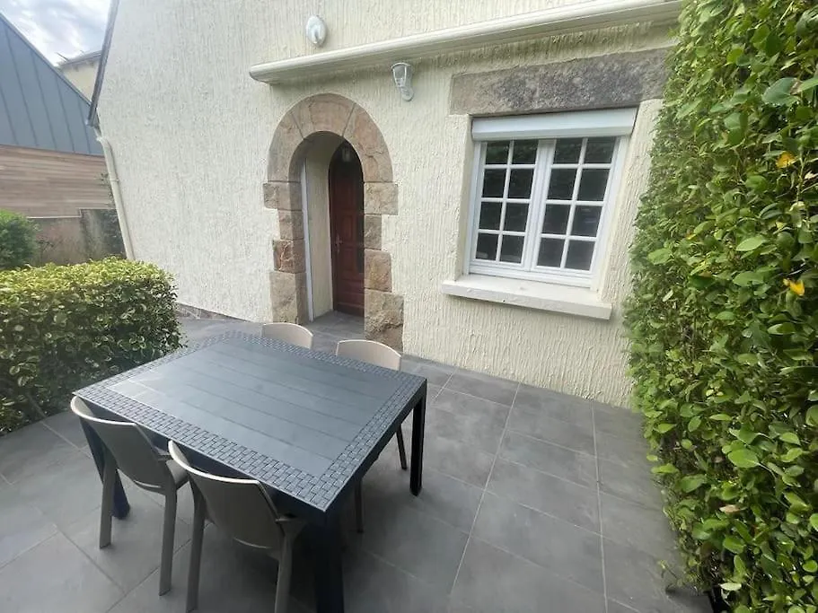 Σπίτι διακοπών Maison Au Calme Renovee Plain-Pied, Hyper Centre Ville Perros